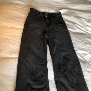 urban outfitters jeans!